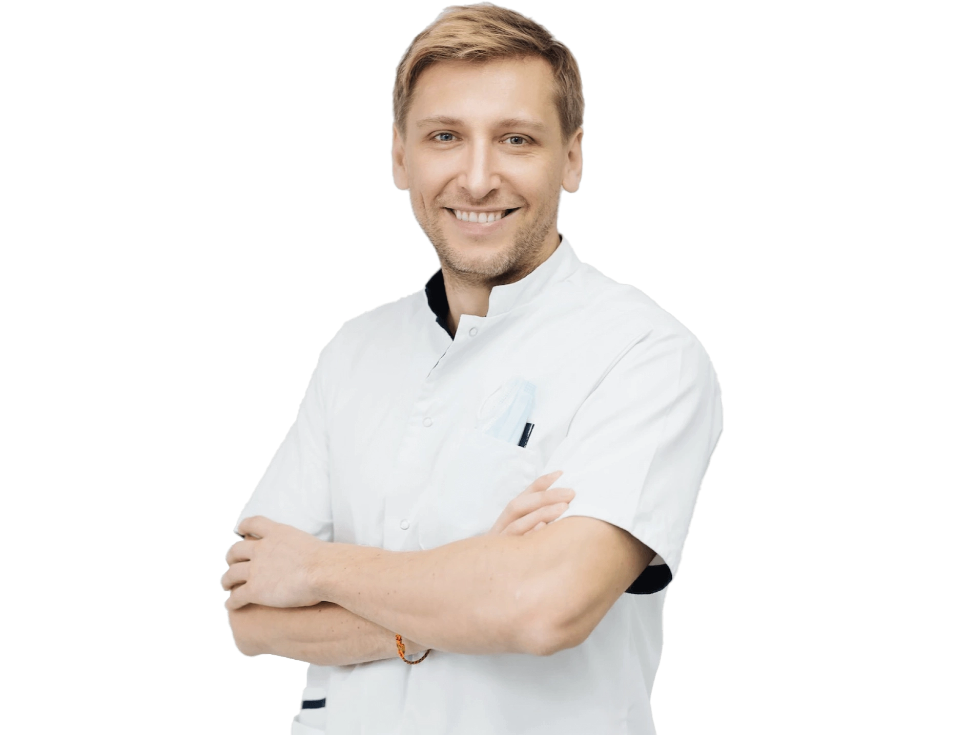 улыбающийся врач мужчина